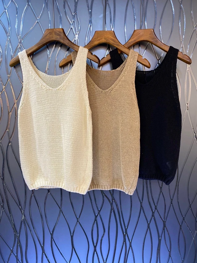 

2023 new women fashion sleeveless sexy casual simple solid color knitted versatile vest suspenders top 0708