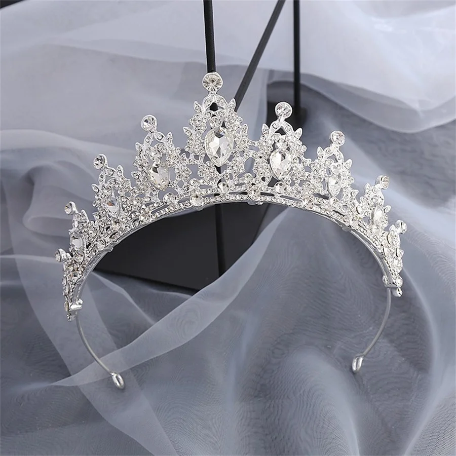 

2023 new Wedding Hair Tiara Crystal Bridal Tiara Crown Silver Color Diadem Veil Tiaras Wedding Hair Headpieces Head Jewelry gift