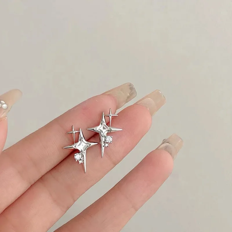

2022 New Fashion Star Awn Cross Zircon Stud Earrings S925 Silver Needle Korean Design Asterism Female Exquisite Earrings Jewelry