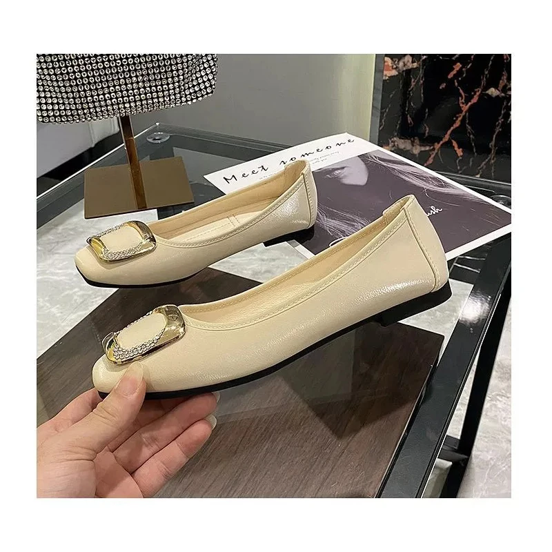 Good Quality Big Size 44 Square Toe Flat Shoes For Women Slip on Ladies