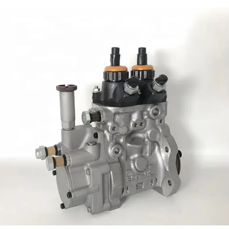 Детали двигателя 6D140 094000 -0580 -0584 6261-71-1110 6261-71-1111 Топливный насос на продажу