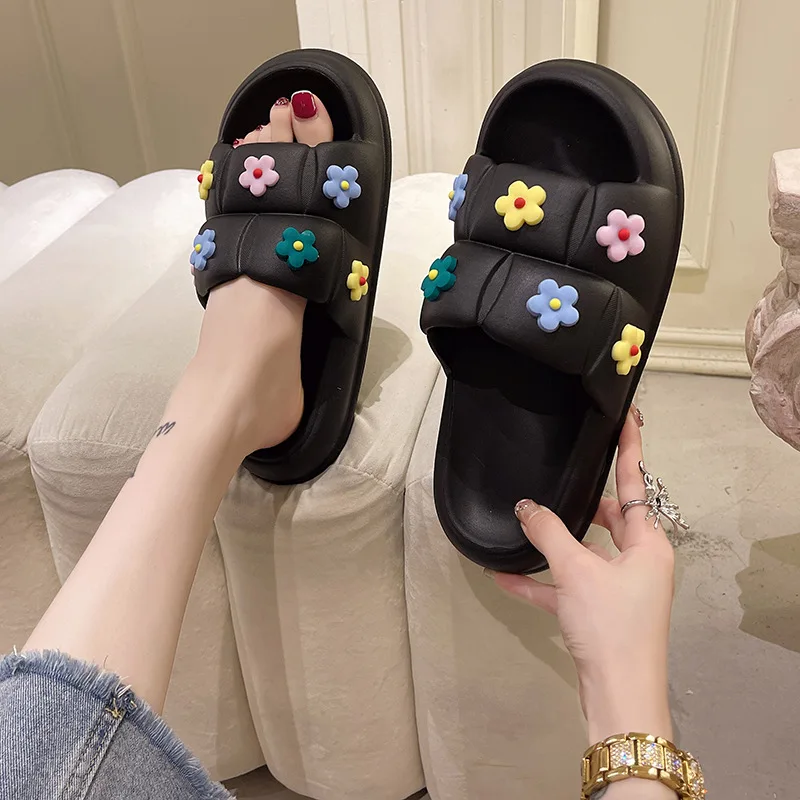 Cute Flowers Sandals Slippers Female Summer Thick Bottom Soft EVA Slippers Home Beach Summer Home Flip Flops Women Slippers