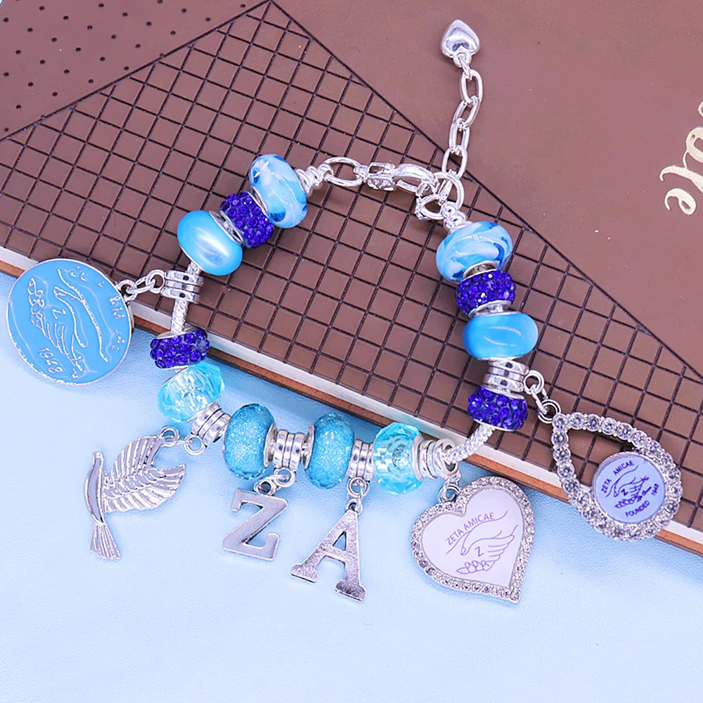 Браслет с удлинителем ZETA Amicae голубые бусины основанные на заказ греческие буквы