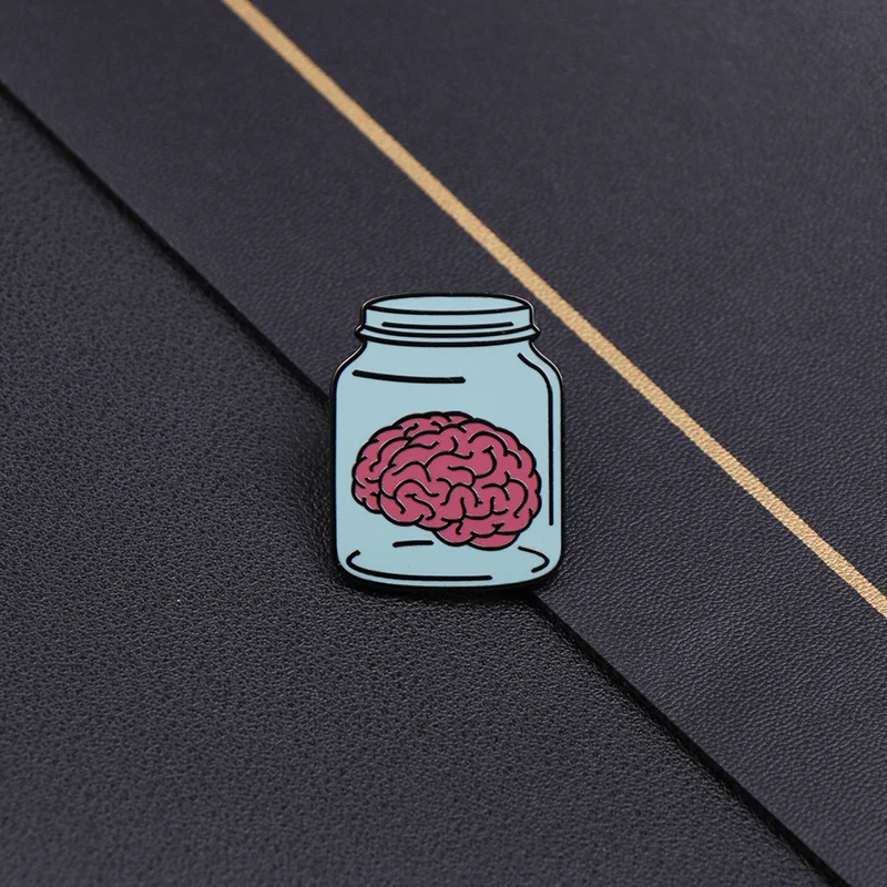 Уникальная эмалированная булавка для человеческого органа и мозга в бутылке —