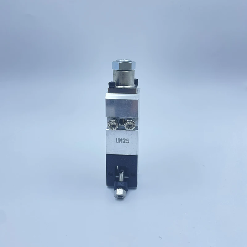 Фото Запасные части Nordson 1048996/1048992/UM25: высокоточный клапан для термоклея промышленного класса, в наличии №1