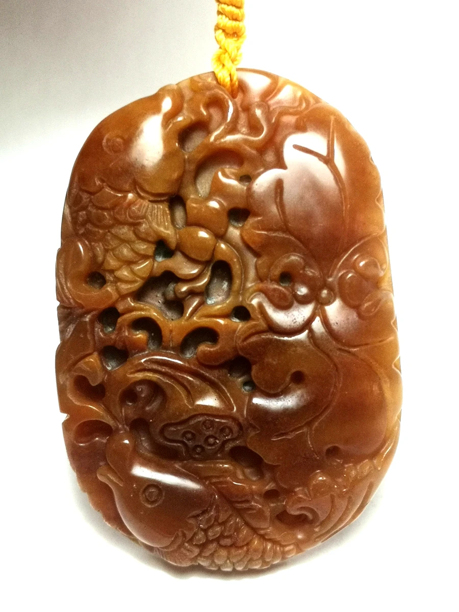 

YIZHU CULTUER ART 100% Natural Hand-carved Chinese Jade Necklace Pendant Fish Lotus root Wonderful Gift