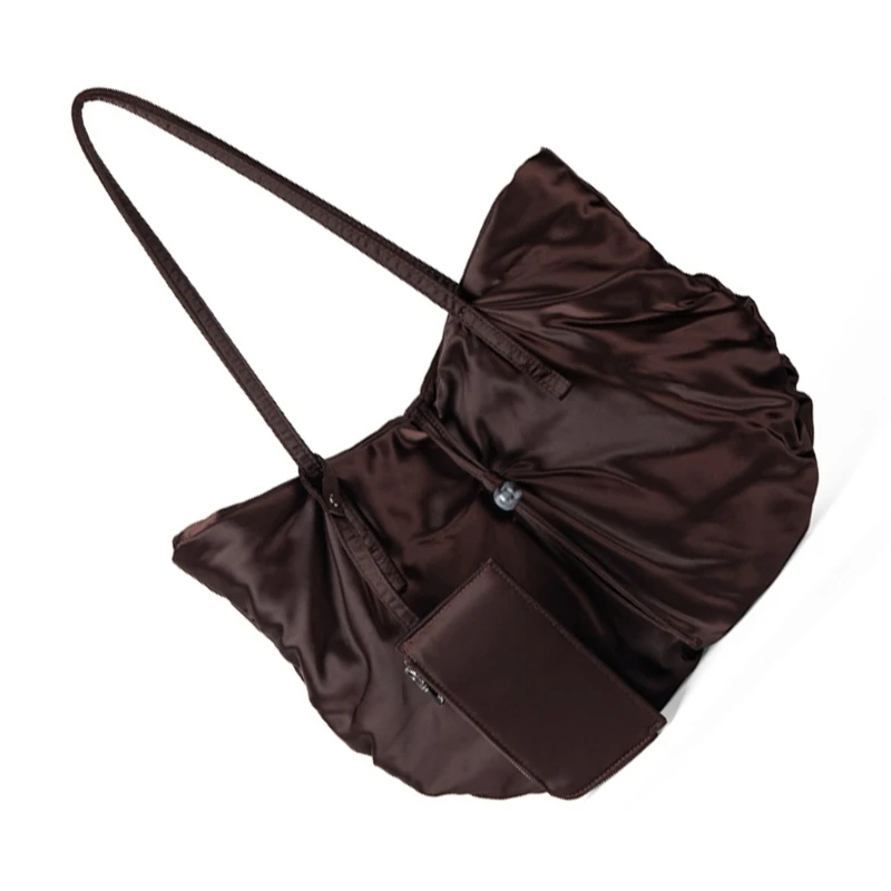 Практичная нейлоновая сумка для покупок под мышками отлично подходит