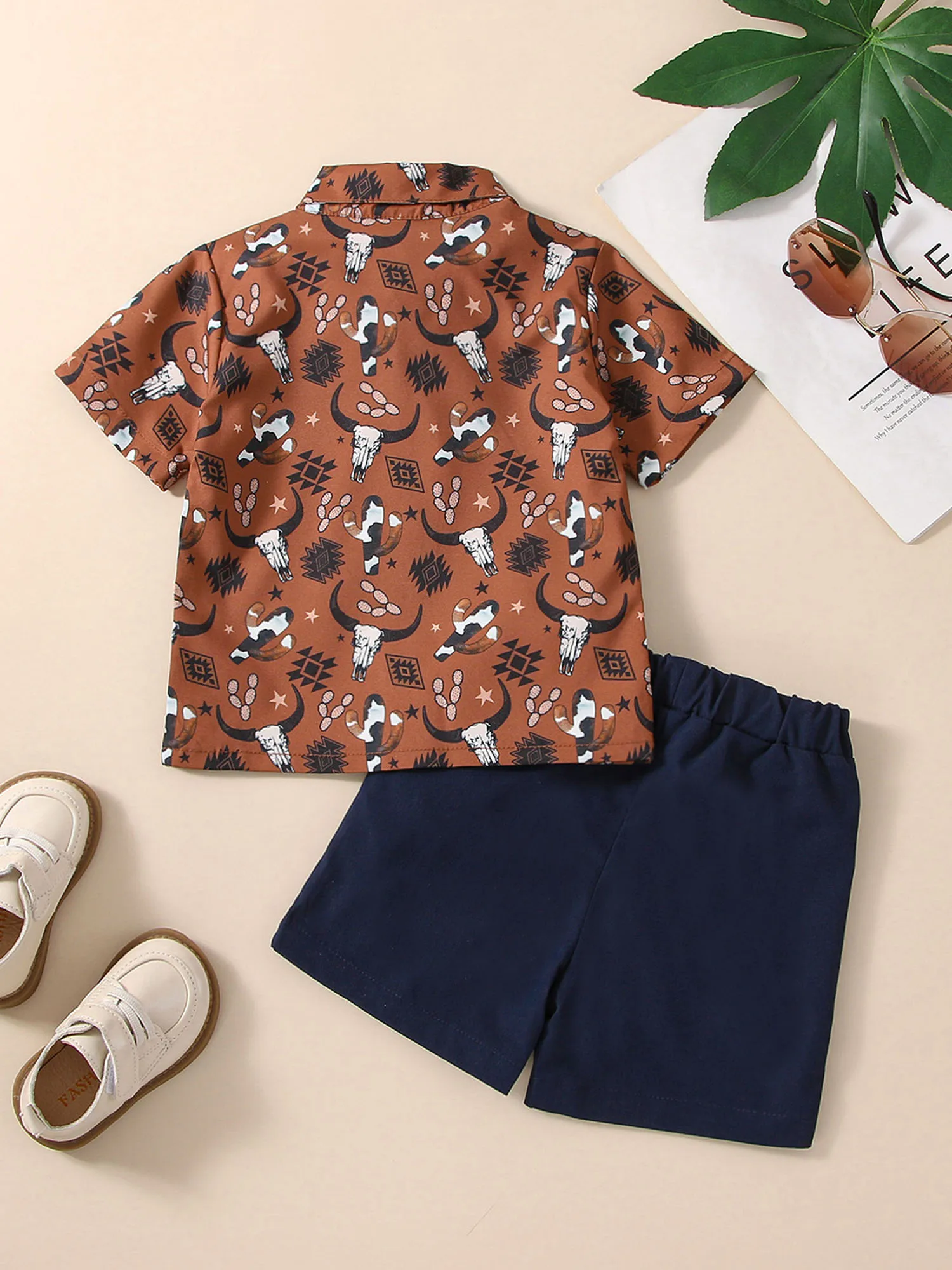 

Baby Boy Hawaiian Print Shirt and Shorts Set for Summer - Short Sleeve Shirt Tops and Matching Shorts Outfit