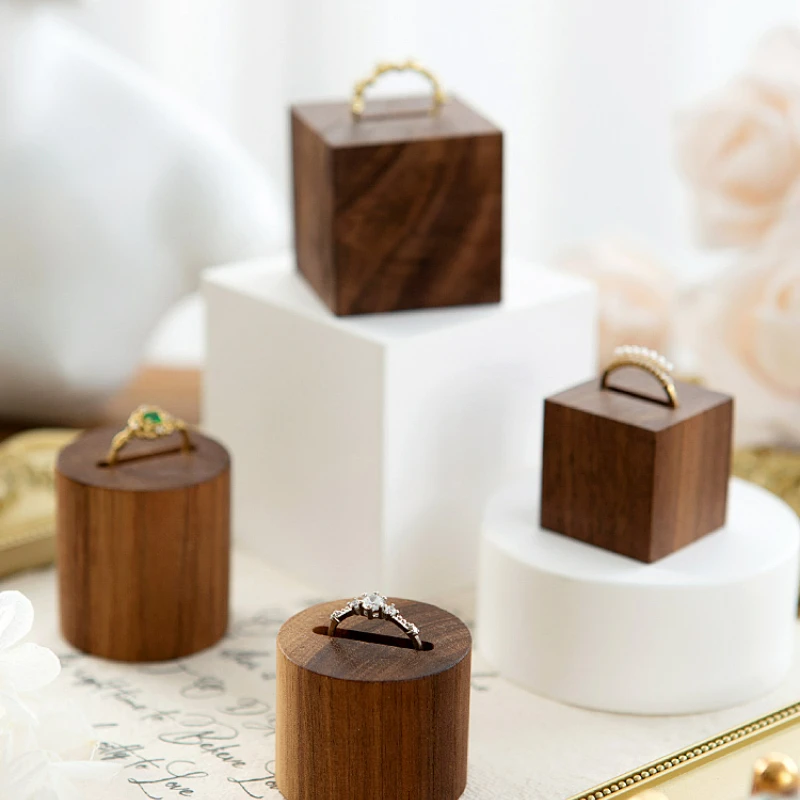 Реквизиты для фотосъемки Ювелирное кольцо для фотосъемки реквизиты выставочные полки декоративные украшения