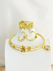 Gold Colour Plated Necklace Earring Set Beautiful Fashion Trend Sweet Romantic Party Wedding