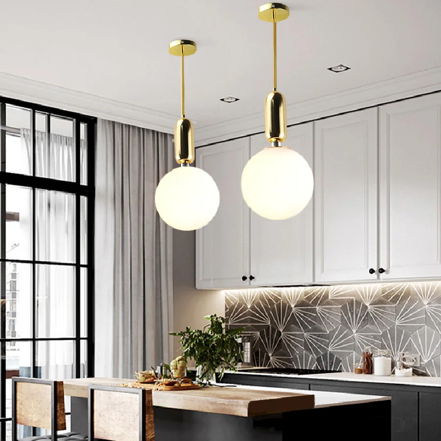 

Современная Подвесная лампа, роскошный золотой стеклянный шар, абажур, висячий светильник для столовой, спальни, декоративная подвесная лю...