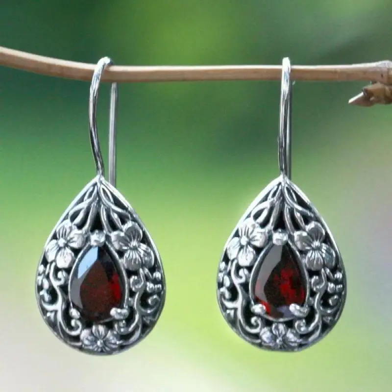 

Classic Silver Plated Drop Shape Zircon Dangle Earrings Affirmative Flower Pendant Earrings Women Charm Retro Jewelry Gift
