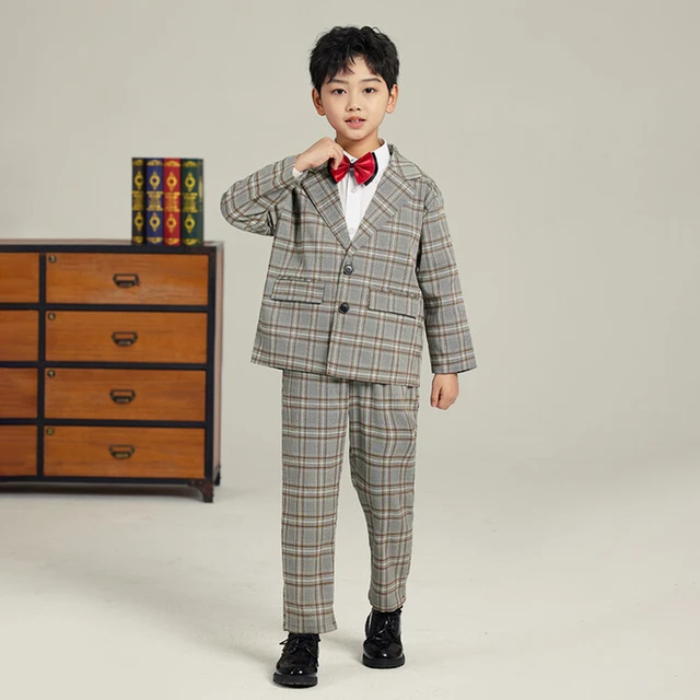 костюм для мальчика на выпускной. магазины костюмов для мальчиков. костюмы для мальчиков стильные. пиджак детский для мальчика. модный костюм для мальчика.