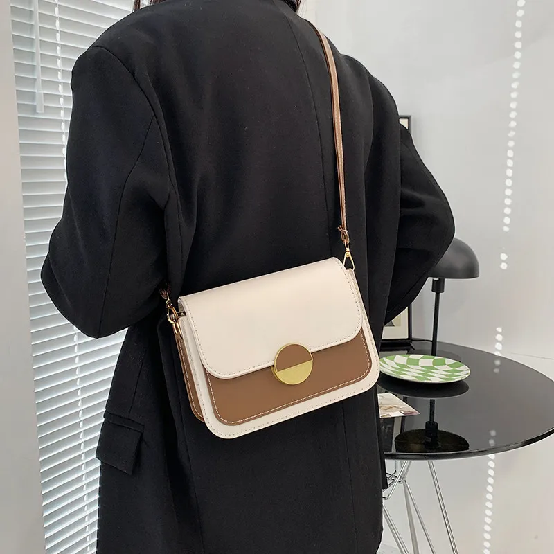 Aoger Internet Celebrity Minimalist Crossbody Bag Super Popular Retro Minority Small Square Bag Female 2023 New Versatile