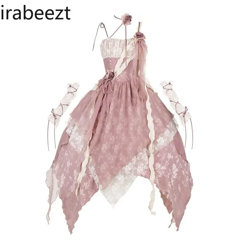 Платье с регулируемыми бретельками и асимметричным подолом в стиле пэчворк