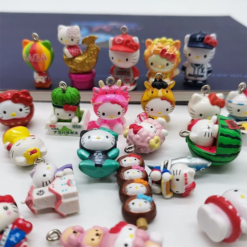 1pcs Kids Gifts Mini Figurine Hellokitty Decoration Cute Anime Doll Model Toys 1-3cm Keychain Pendant Action Figure |