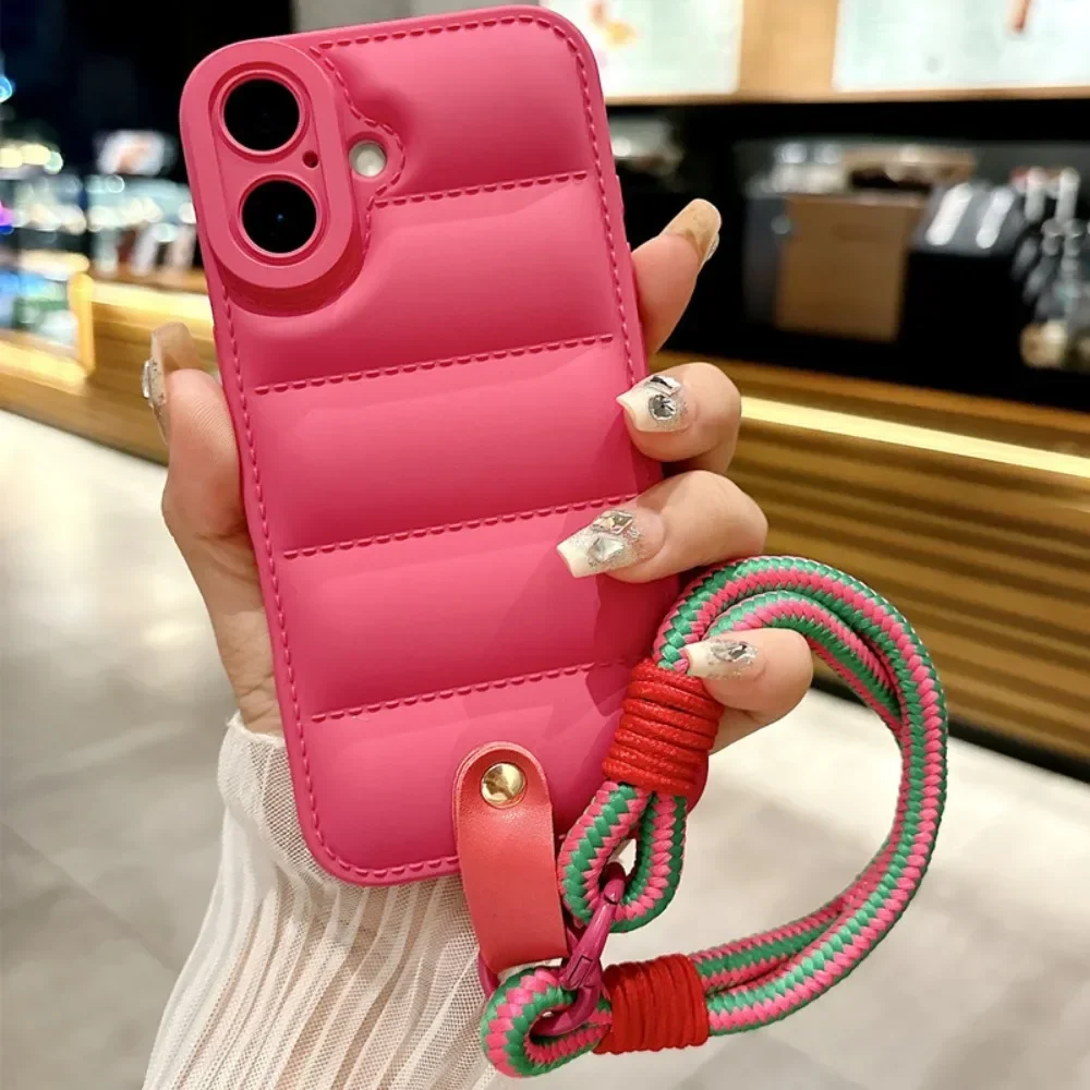 Down Jacket Style Phone Case For iPhone 16 Pro Max 15 14 Plus 13 12 11 XSMAX XR X SE 2020 2022 7 8 Wrist Strap Shcokproof Cover