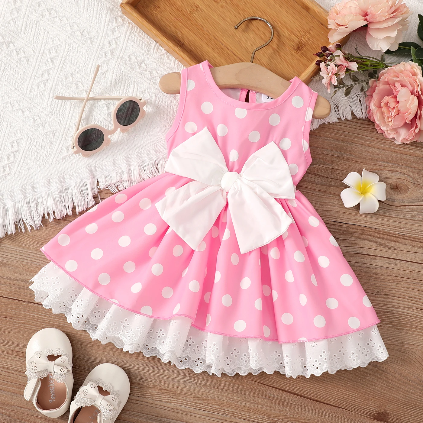 

PatPat Baby Girl Polka Dots Pattern Bow Front Schiffy Hem Tank Dress