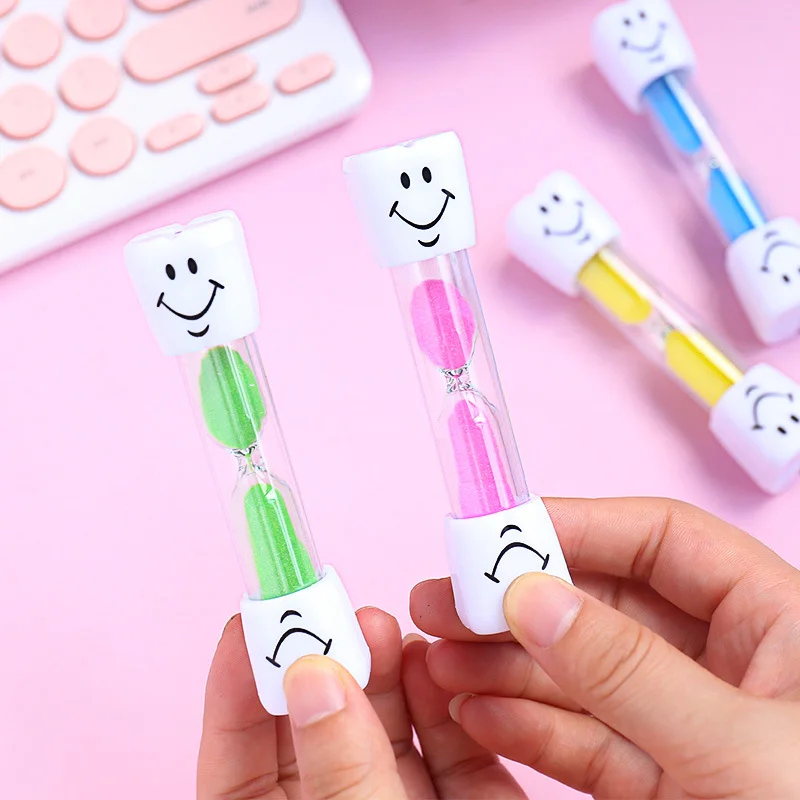 

3 Minutes Colorful Hourglass Timer Smiling Face Sand Clock Timers Cooking Shower Creative Tooth Brushing Timer for Children Kids