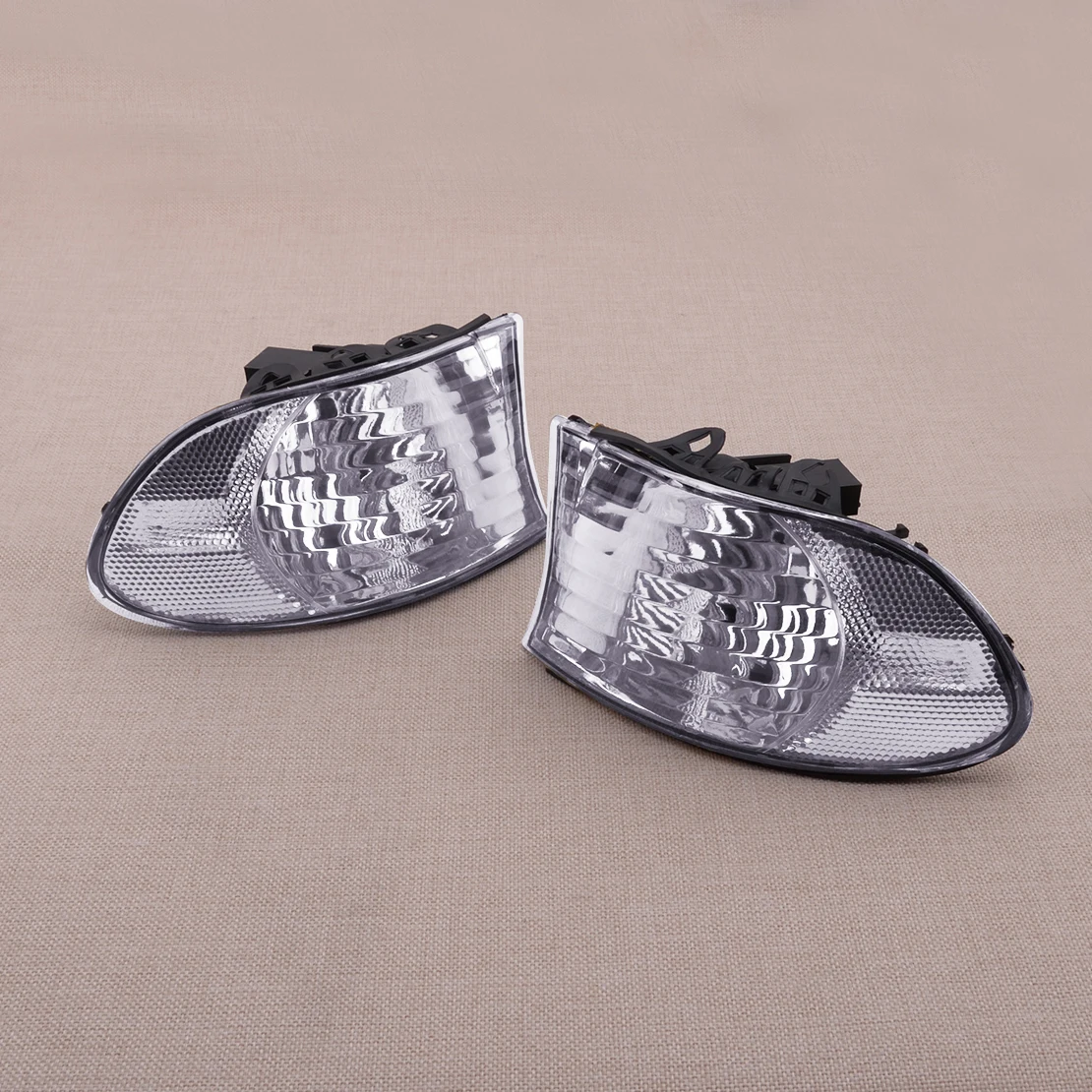 

1 пара автомобиля левый и правый Прозрачный передний угол поворота прозрачное стекло лампы светильник Корпус Подходит для BMW серий 7 E38 LCI рес...