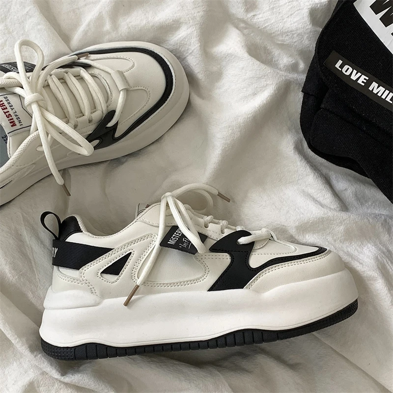 

Женские кроссовки на платформе, массивные спортивные кроссовки на шнуровке, на вулканизированной подошве, сезон весна-осень 2023