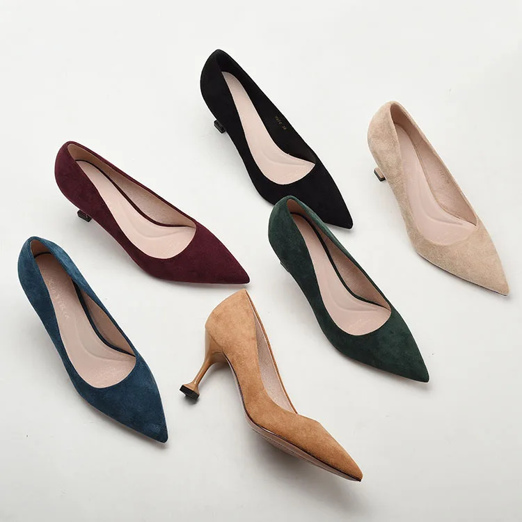 

Туфли-лодочки женские на платформе, бархатные босоножки на низком каблуке, без застежки, заостренный носок, Баскетбольная обувь, на шнуровк...