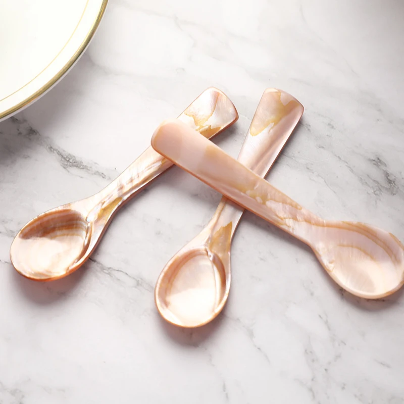 

Оптовая продажа, 2022 натуральная ракушка, ракушка, мороженое, кофейная ложка, ложка для икры, перламутровая ракушка, смешивающая ложка, искус...