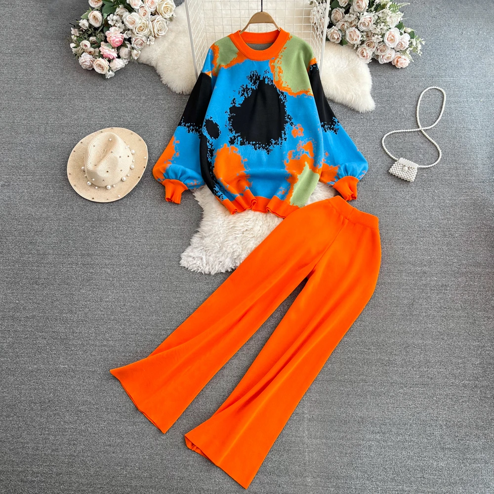 

Clothland Women Elegant Print Sweater Pants Suit Long Sleeve O Neck Pullover Long Trousers Vintage Two Piece Set TA256