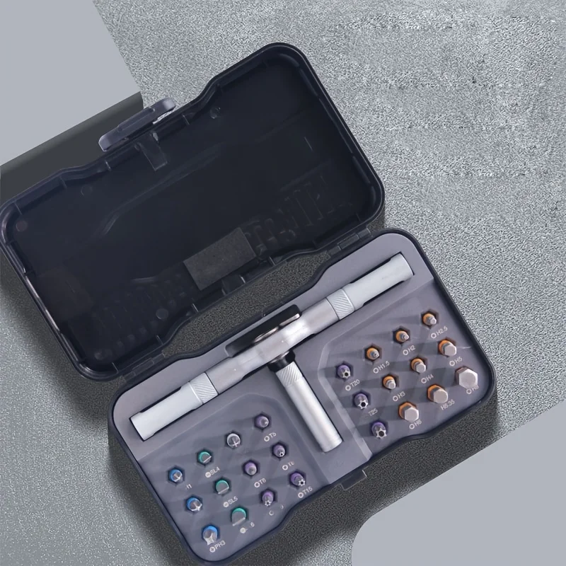 

Набор многофункциональных отверток с храповым механизмом 24 в 1, подходит для домашнего использования.