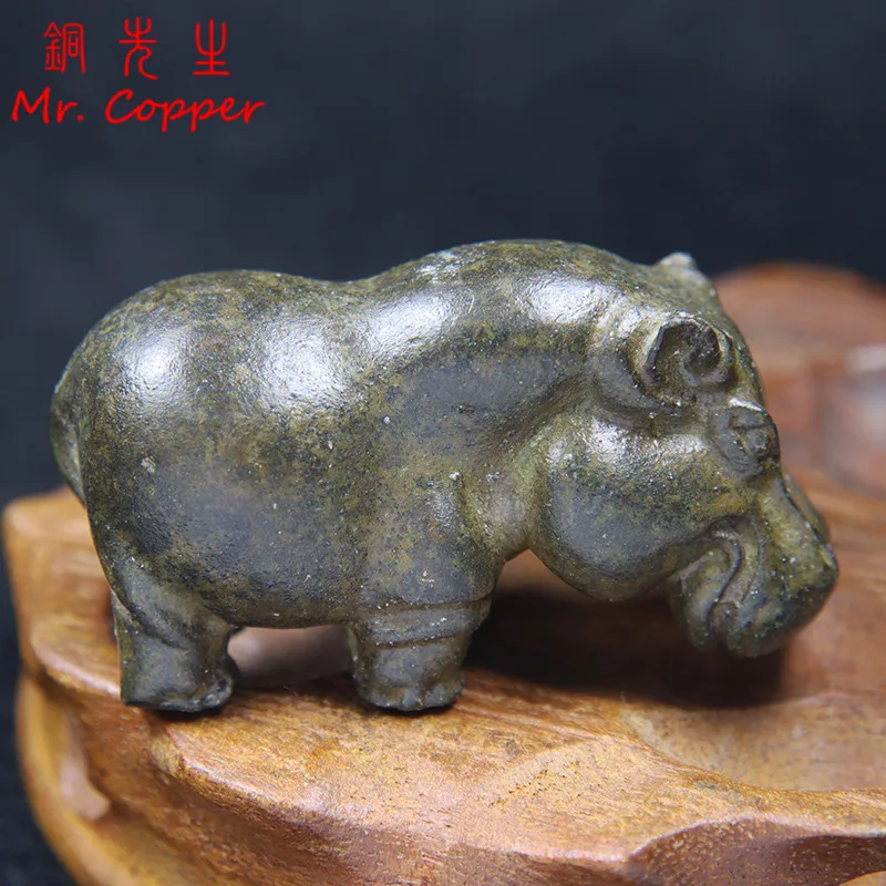 

Heavy Hippo Small Statue Desk Ornaments Antique Copper Hippopotamus Animal Miniatures Figurines Tea Pets Home Decorations Crafts
