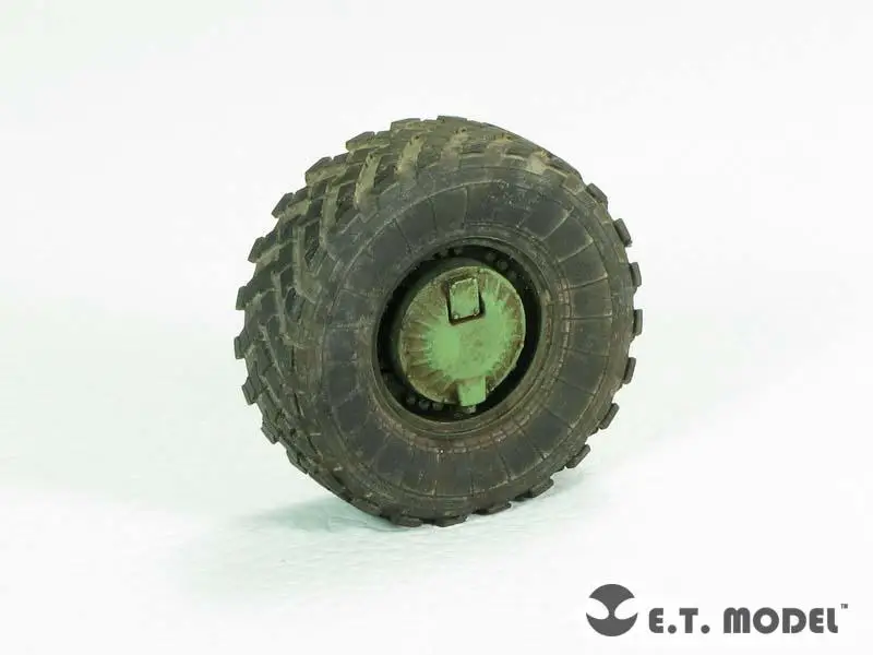 

ET Model 1/35 ER35-054 Russian GAZ-233014 STS "TIGER" Weighted Road Wheels