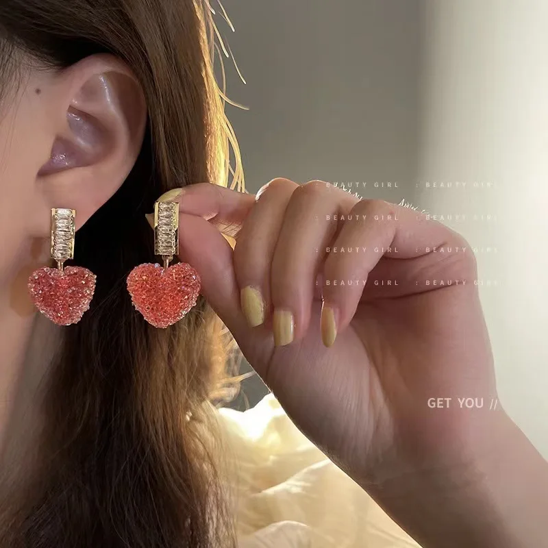 

Silver Needle Zircon Broken Diamond Heart Soft Candy Earrings Ins Style Girl Sweet Temperament Fashion Niche