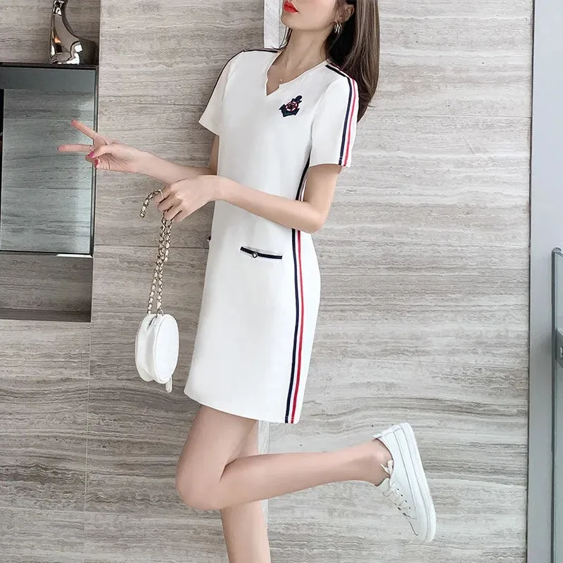 

Женское прямое платье с геометрическим принтом, элегантное свободное пляжное платье с V-образным вырезом и коротким рукавом, лето 2022