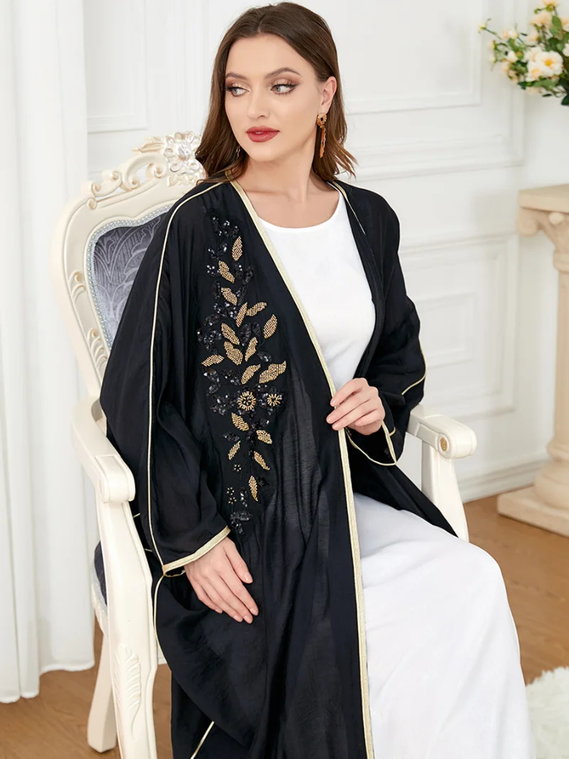 Muslim Abaya Dubai Dress Moroccan Caftan 2022 Batwing Sleeve Gulf Robe Loose Jalabiya Turkish Dresses Appliques Gown Islam