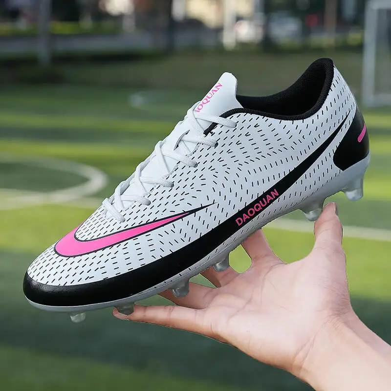 Football Boots Kids 2021 Lightweight Outdoor Breathable Soccer Shoes For Boys Ankle Training Sports Sneakers Non Slip Fg