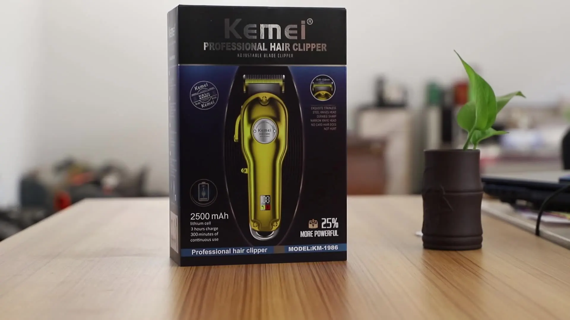

Kemei KM-1986 Gold And Silver Professional Rechargeable Hair Clippe Cutter Head Adjustable LCD Display Electric Hair Trimmer