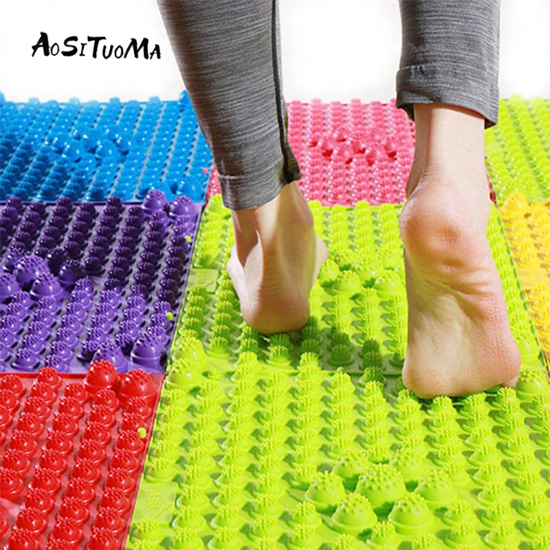 Расслабьтесь и омоложите ногами с помощью этого прочного массажера Шиацу-коврик