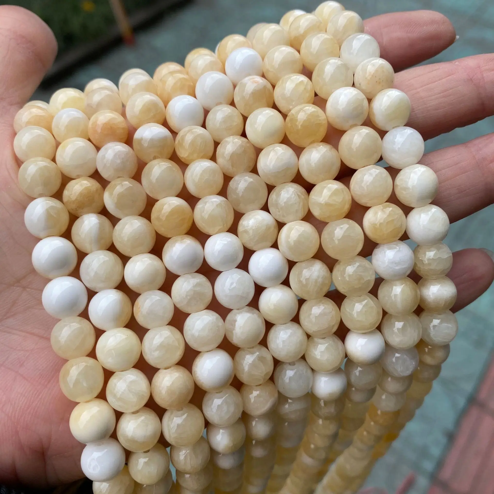 

Natural Yellow Jades Chalcedony Round Loose Beads 4 6 8 10 12mm For Jewelry Making DIY Bracelet Necklace