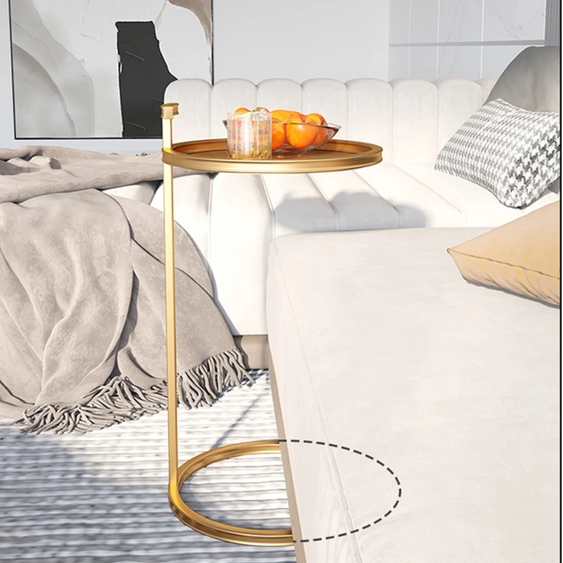 Рисунок 3 - Компактный угловой столик для гостиной