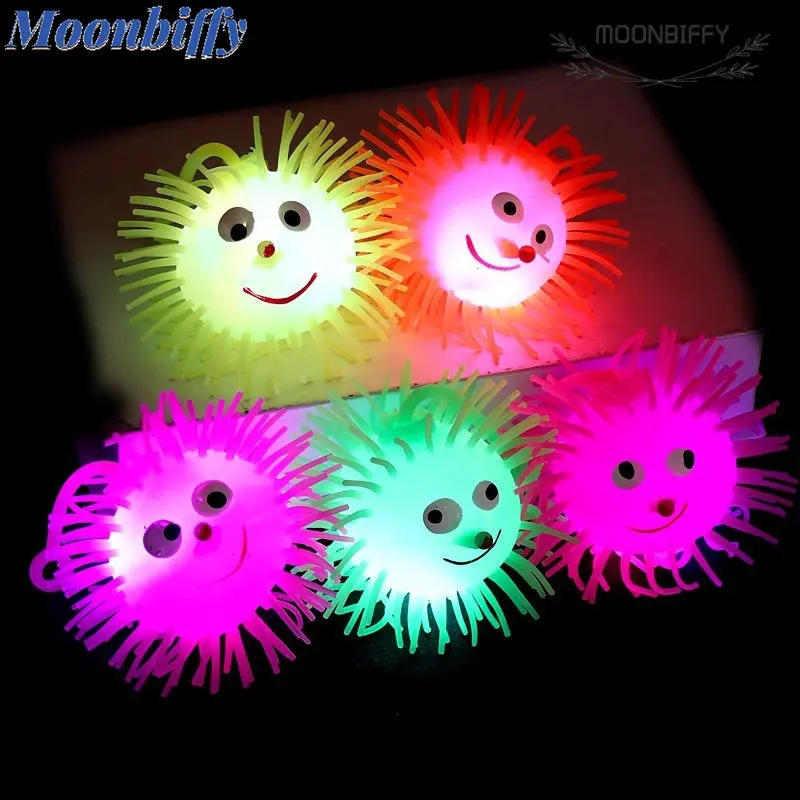 1pcs/5pcs LED Flash Strange Toys Fun Luminous Toys Bouncy Ball for Children Kids Rubber Fingertip Elastic Glow Hair Ball