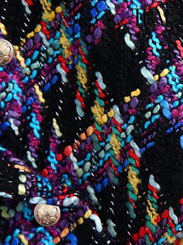 Пиджак женский твидовый с металлическими пуговицами спереди и длинным рукавом |