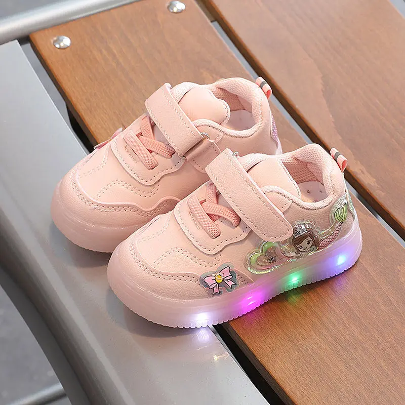 

Baby's Toddler Shoes 1-3 Years Old 2 Girls' Board Shoes Children's Leather Casual Shoes 2023 Spring and Autumn New Sports Shoes