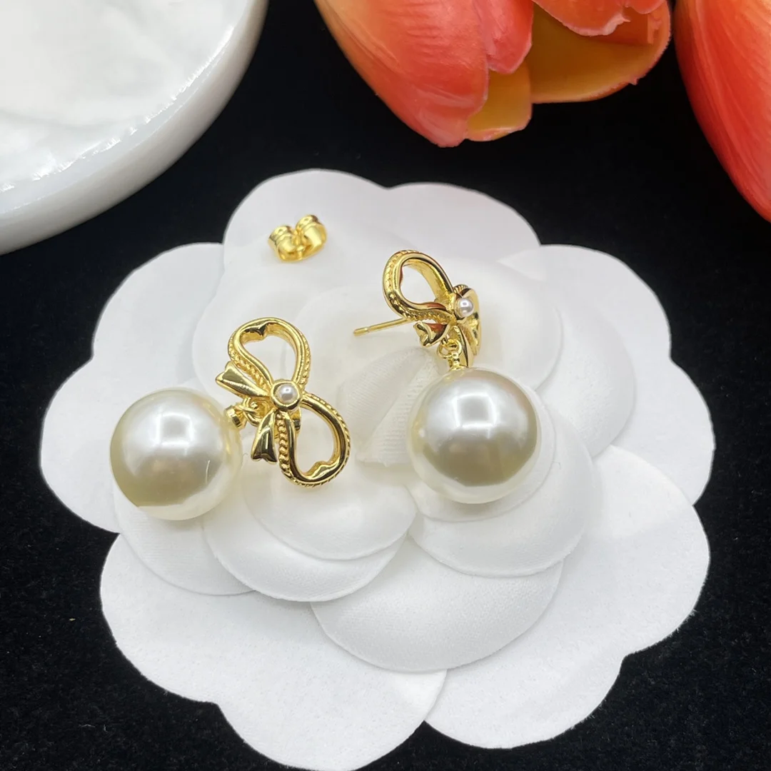 

New bow pearl fashion high-end earrings for women