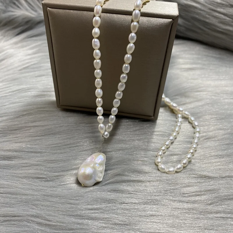 L. Рубиновая вода жемчужные рисовые бусины в стиле барокко длинное ожерелье с