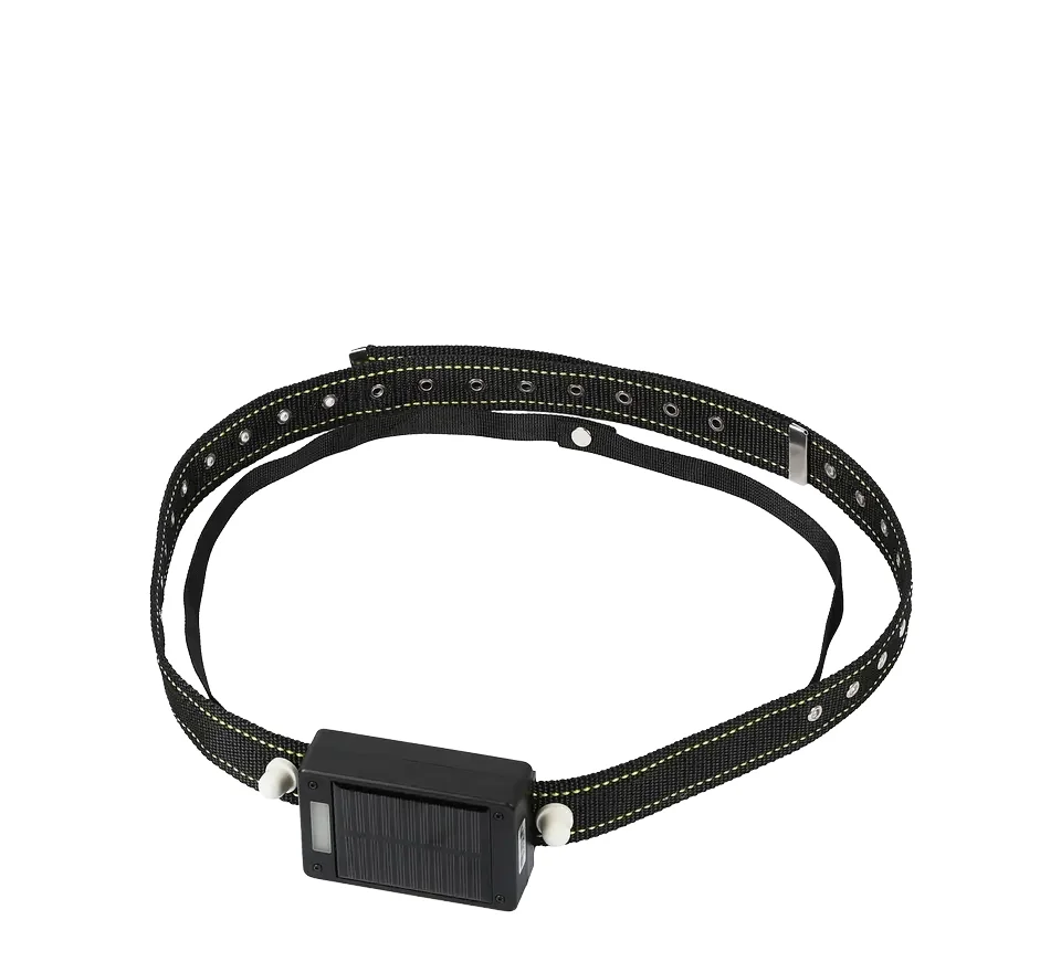 Фото Солнечный GPS-трекер для отслеживания скота (овцы, коровы, крупный рогатый скот) с функцией защиты от потери, зарядкой от солнечной панели и отслеживанием в реальном времени. №1