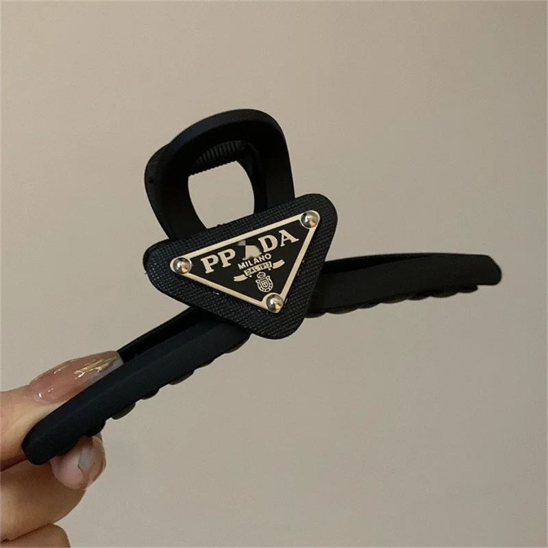 

Black Hairpin Female Back Head Advanced Shark Clip Headdress 2022 New High-end Simple Grab Clip Large