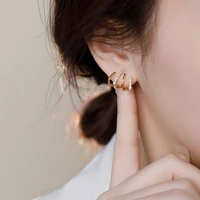 fashion shiny claw zircon imitation pearl earrings for women korean gold color ear hook geometric prong stud earrings jewelry