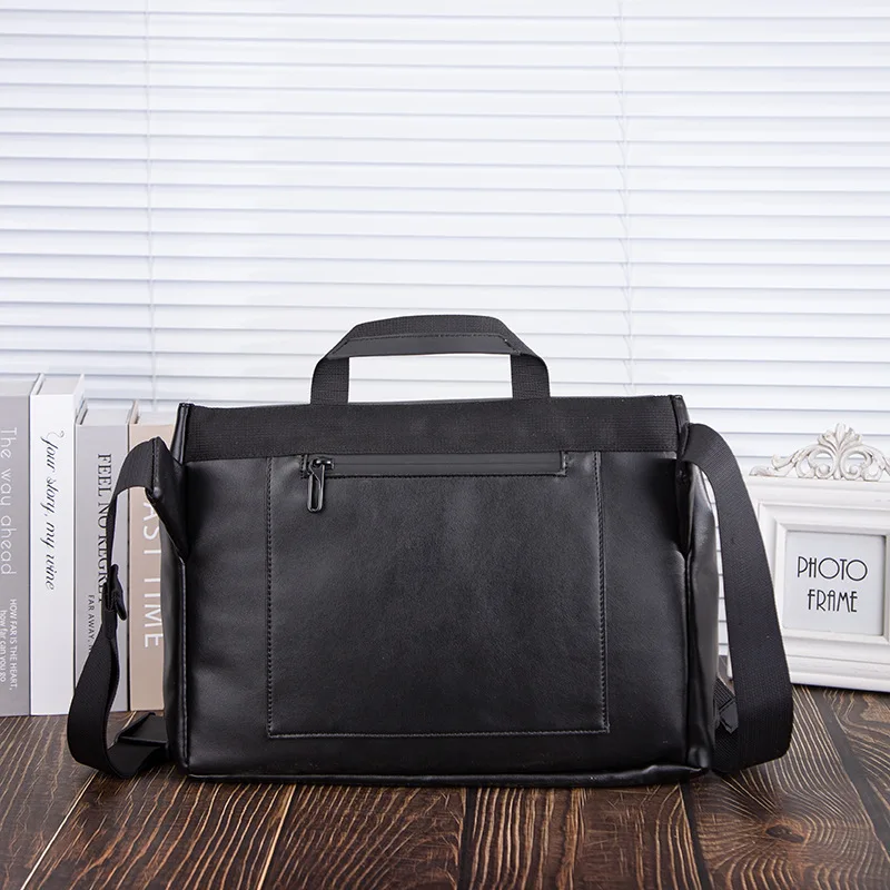 Сумка на плечо мужская водонепроницаемая мессенджер большой вместимости слинг