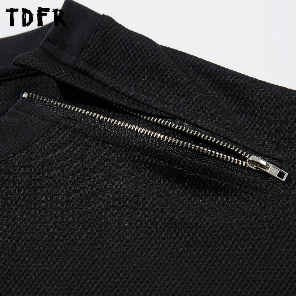 Футболка с коротким рукавом и украшением на молнии мужская однотонная летняя