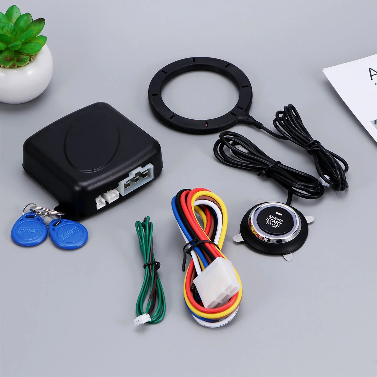 

12V Start System Intelligent Key Lock Boot System Burglar System for Car (Black)